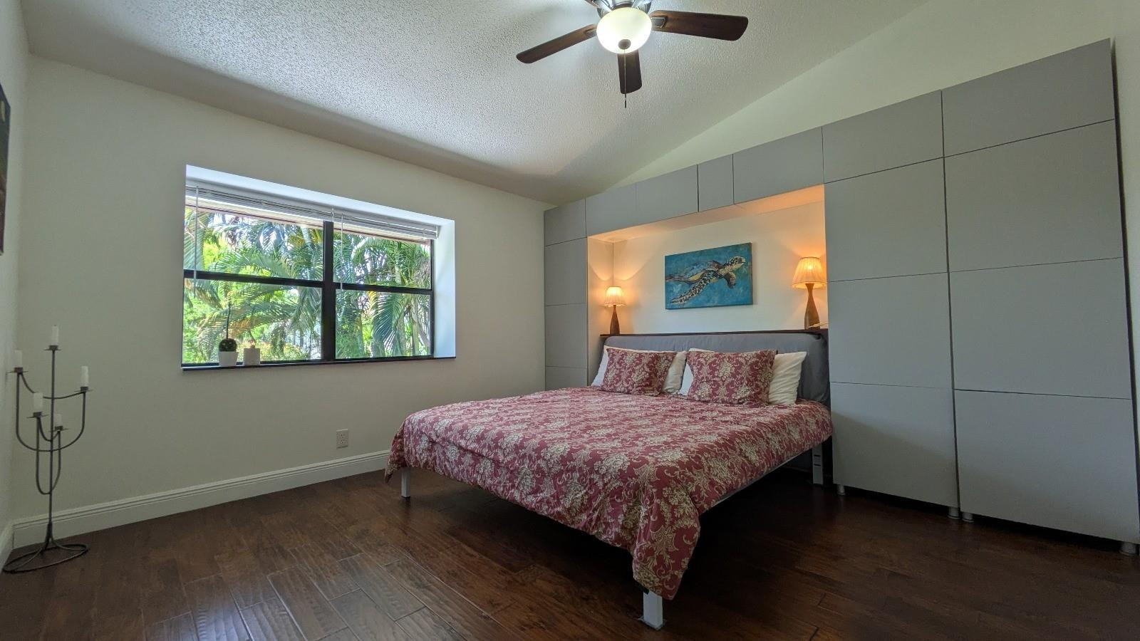 Golden Raintree V - Residential