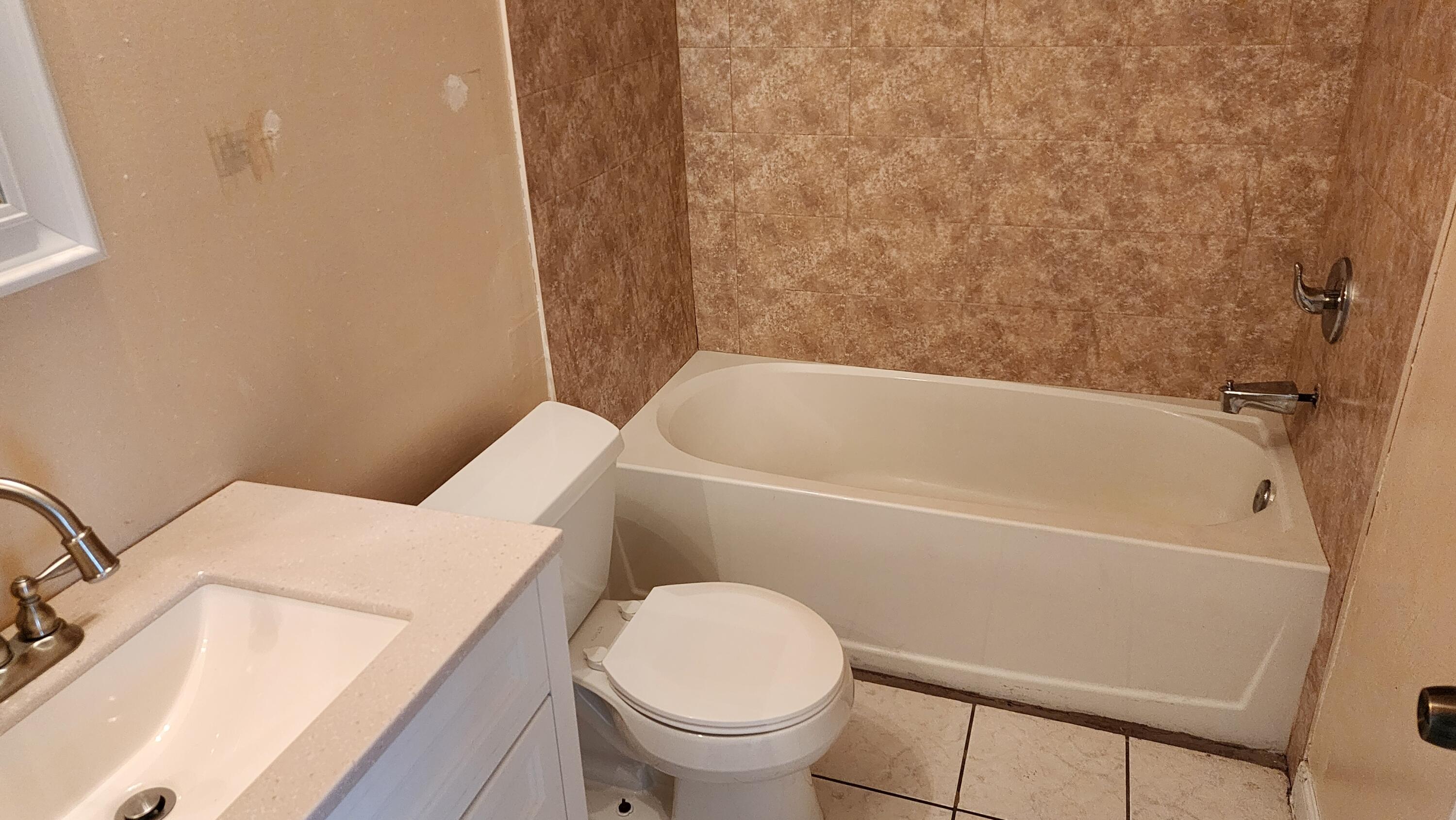 PORT ST LUCIE FLORESTA PINES UNIT 1 - Residential