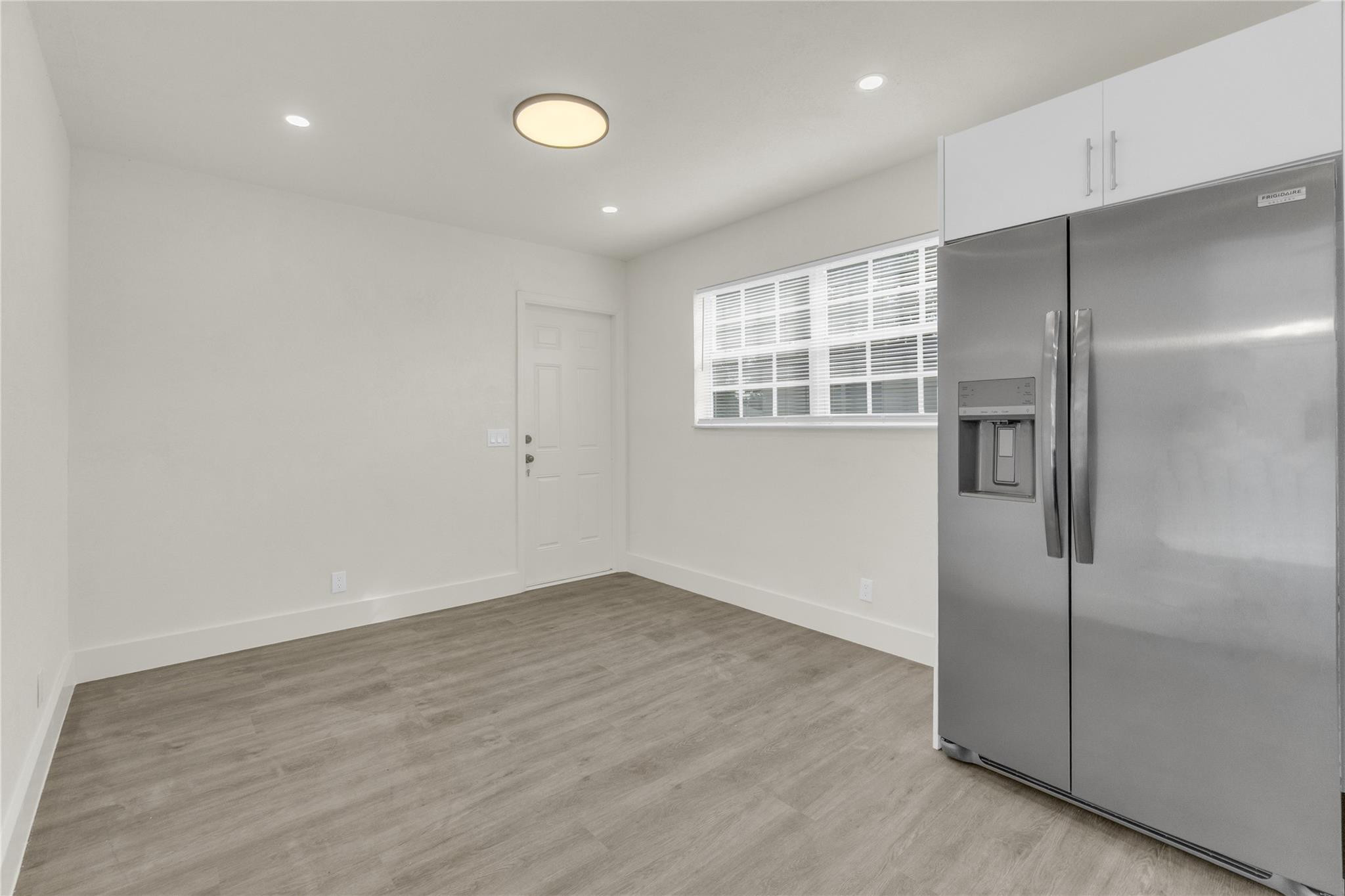 Forward Sub Two 64-30 B - Residential