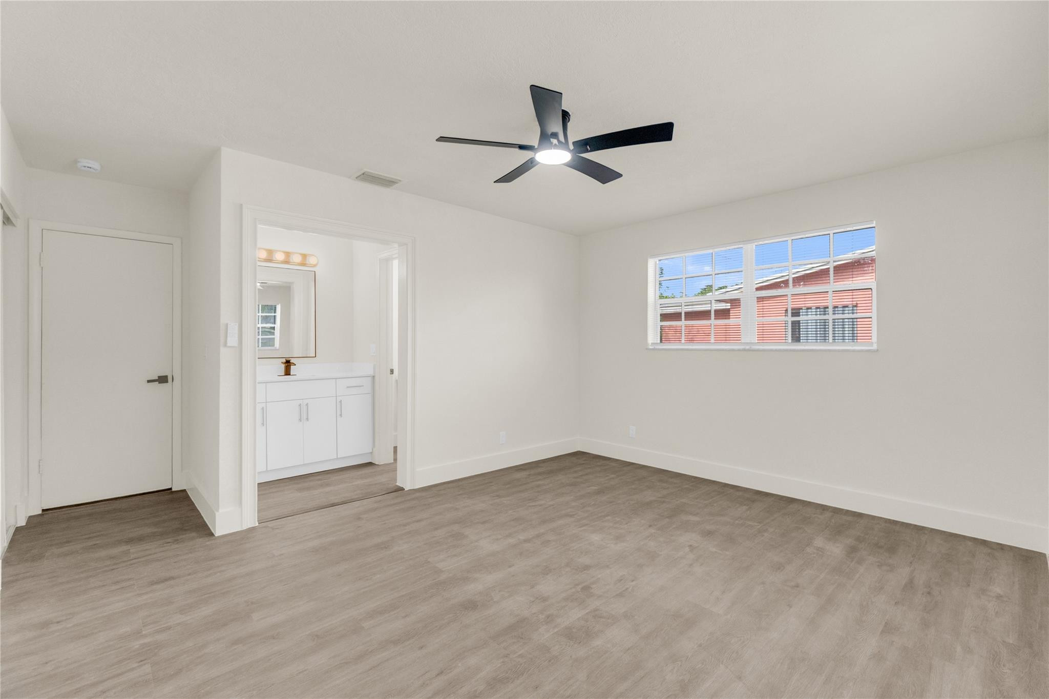 Forward Sub Two 64-30 B - Residential