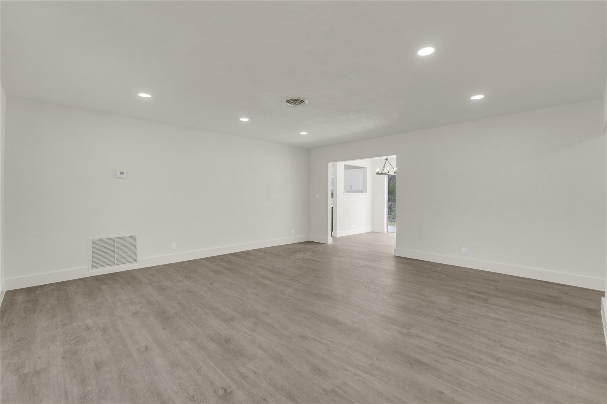 Forward Sub Two 64-30 B - Residential