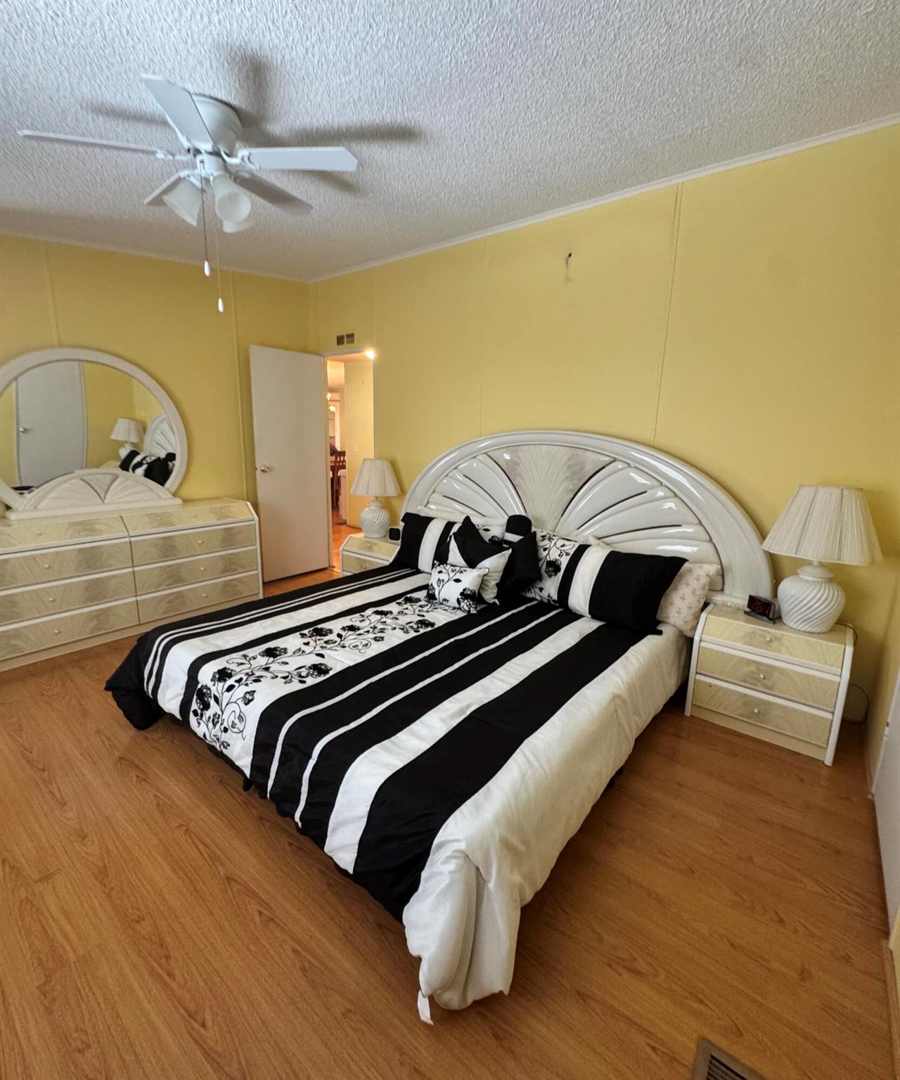 Spanish Lakes Country Clu - Residential