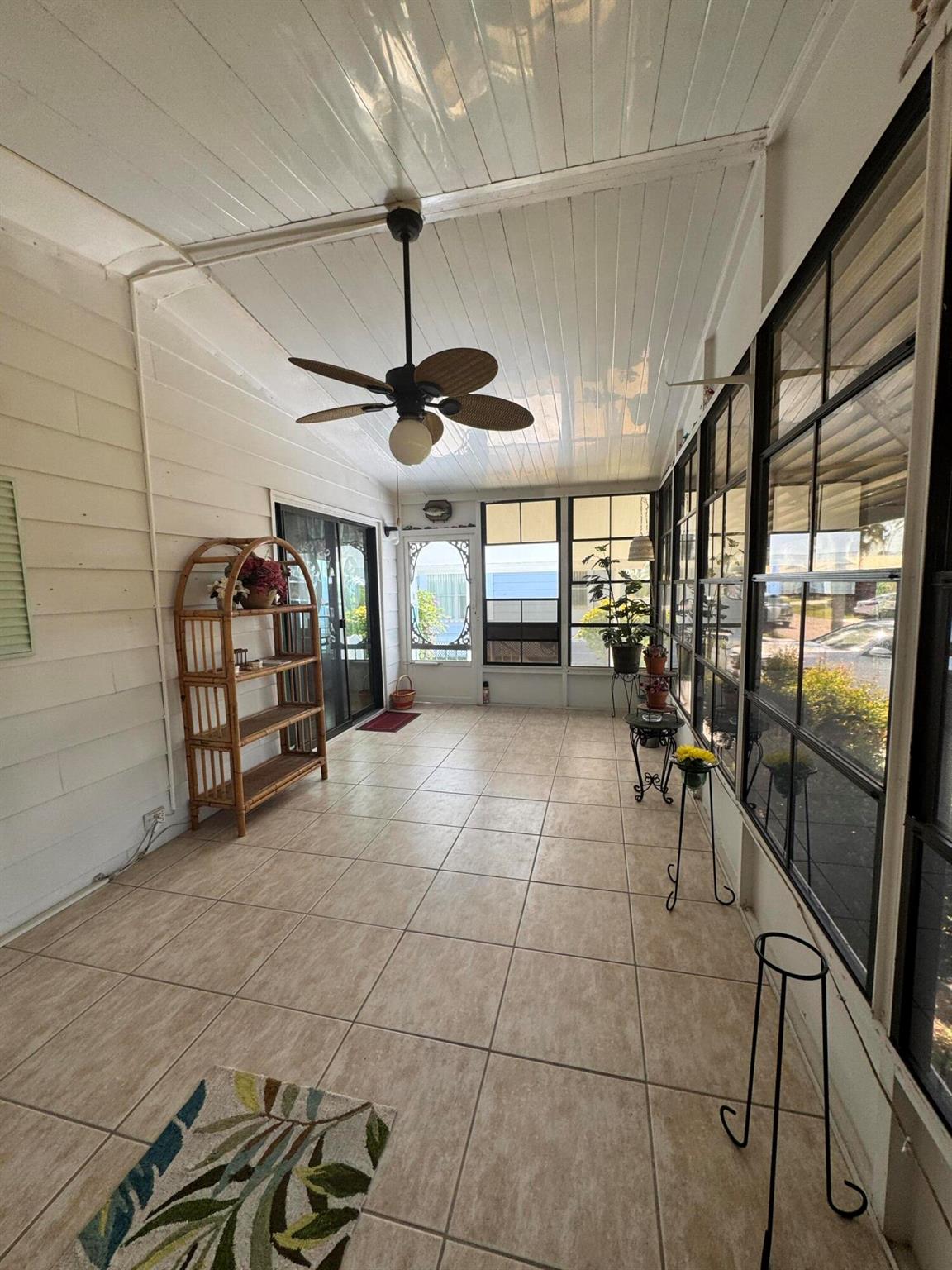 Spanish Lakes Country Clu - Residential