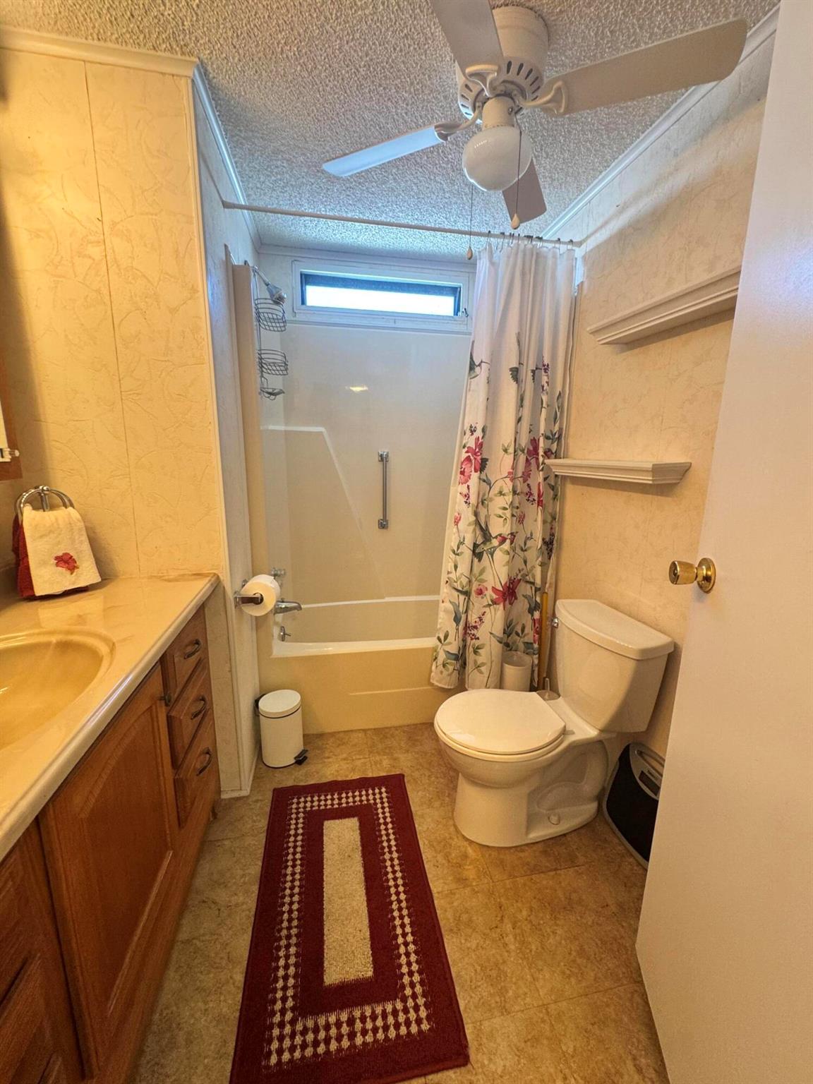 Spanish Lakes Country Clu - Residential