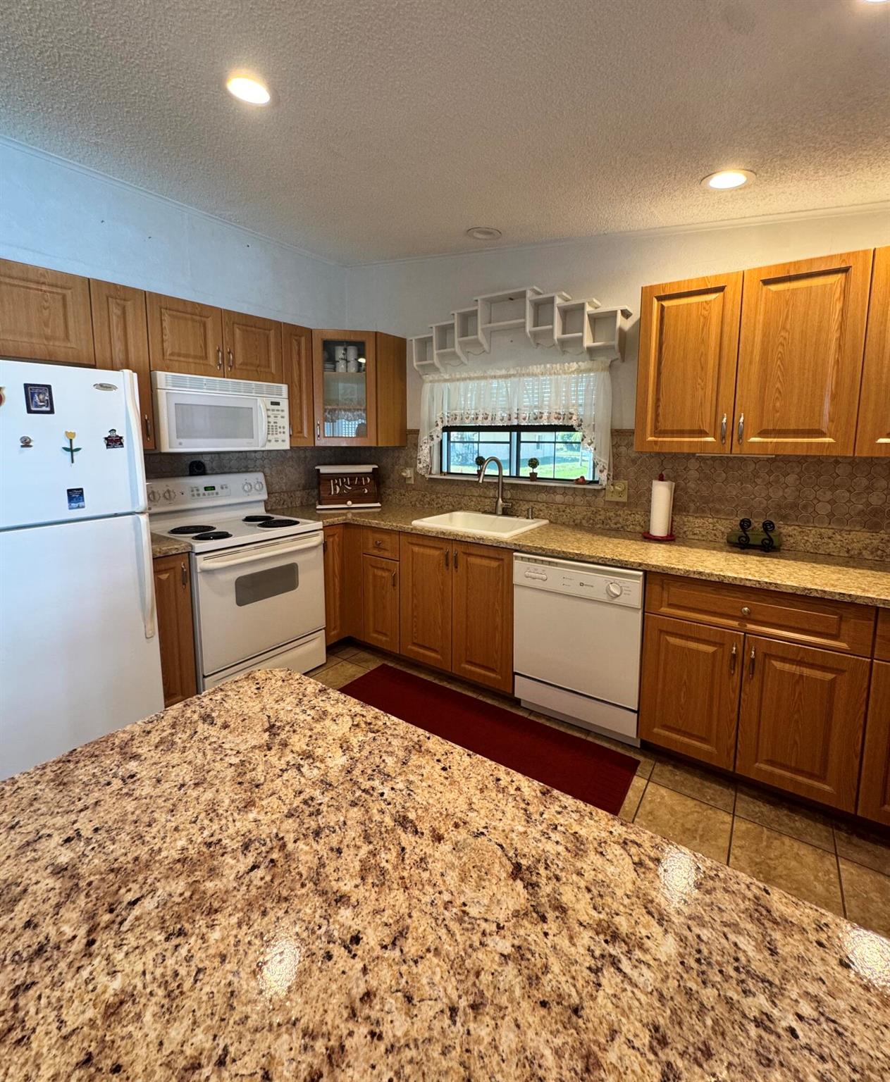 Spanish Lakes Country Clu - Residential