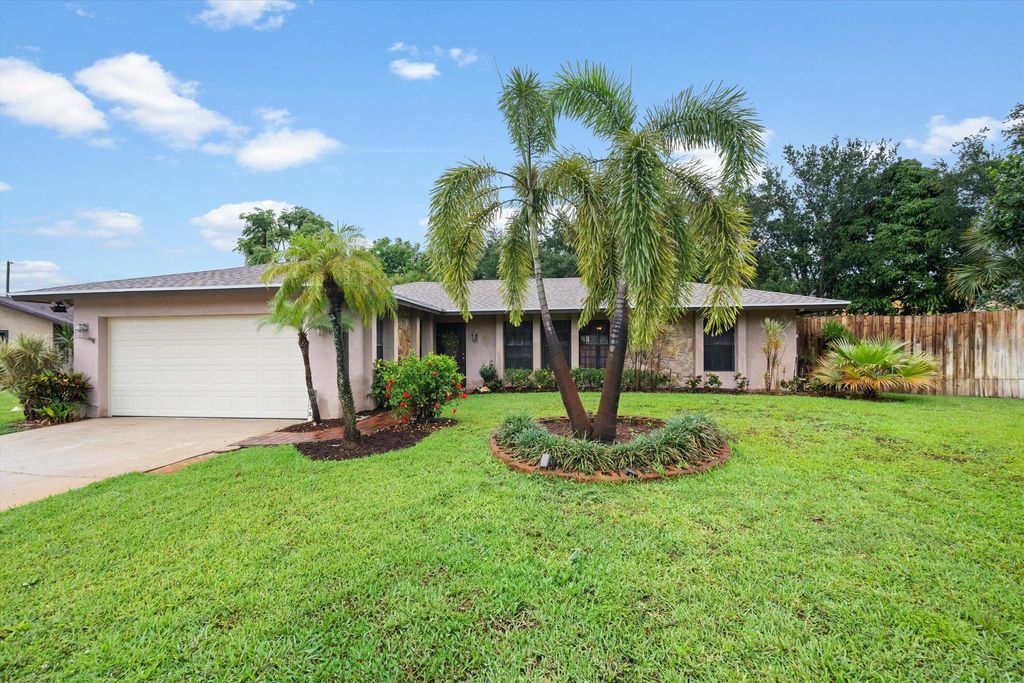 Photo of 975 Ryanwood Drive, West Palm Beach, FL 33413 (MLS # R11090327)