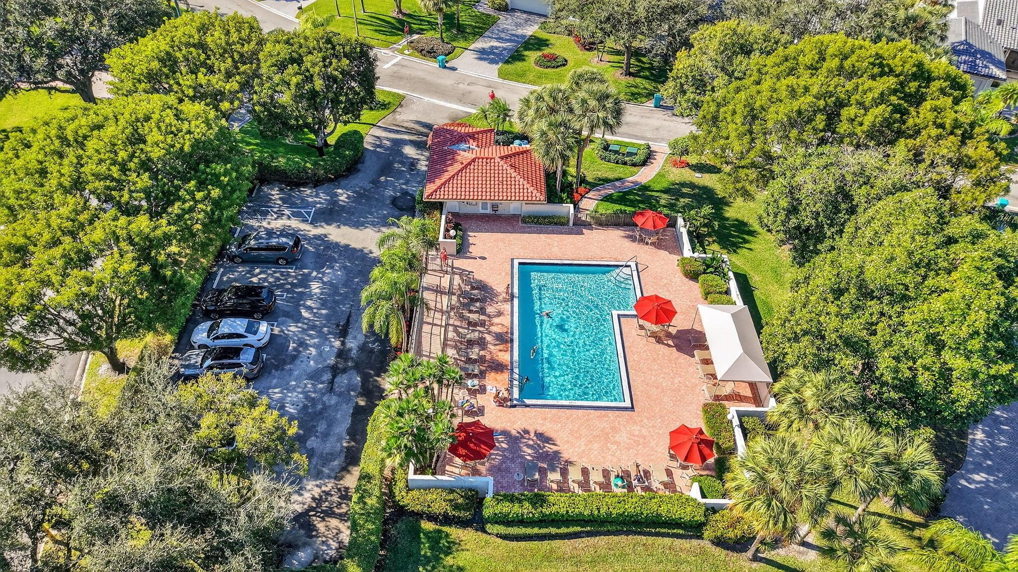 BRISTOL AT HUNTERS RUN CO - Residential