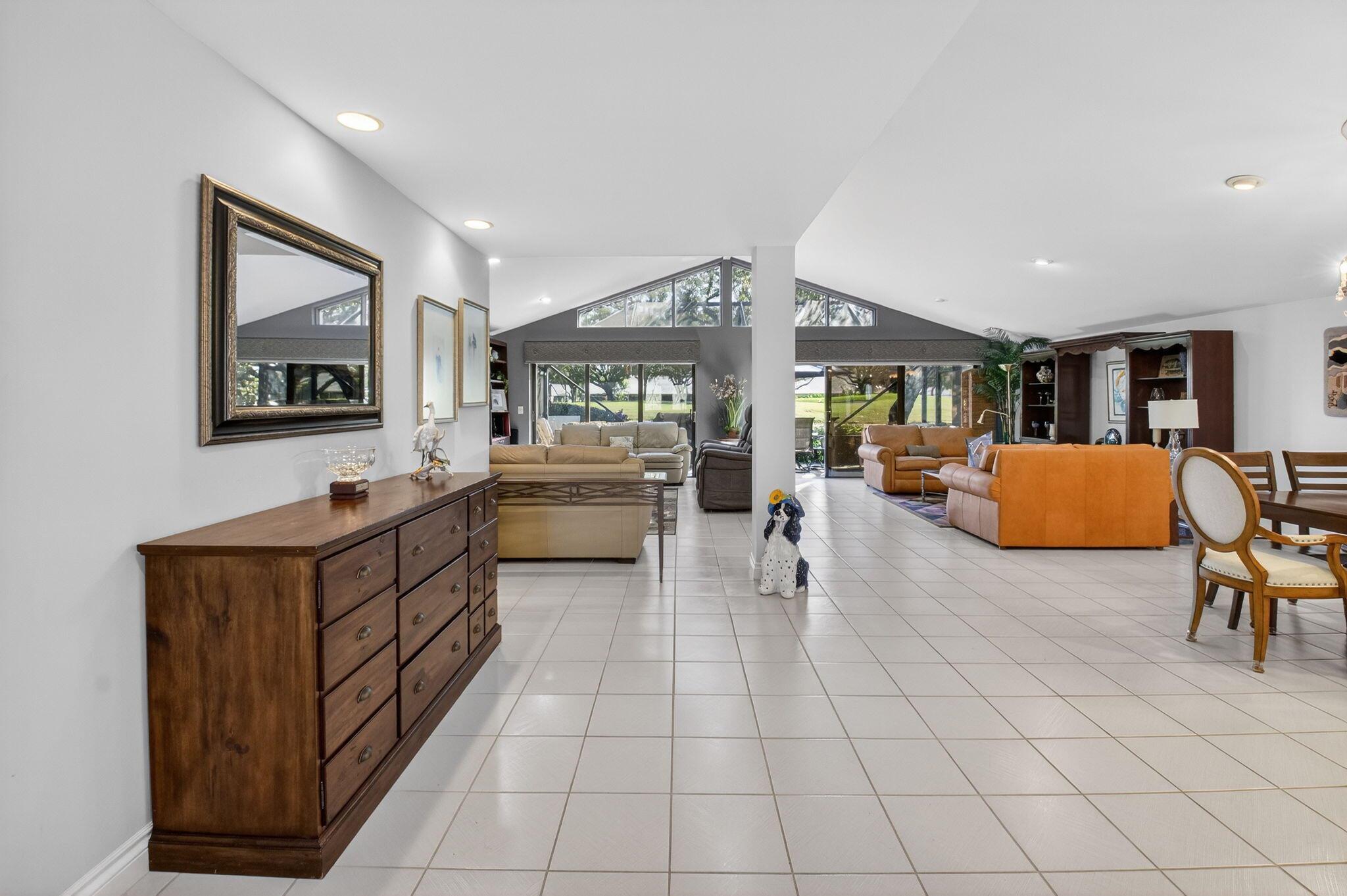 BRISTOL AT HUNTERS RUN CO - Residential