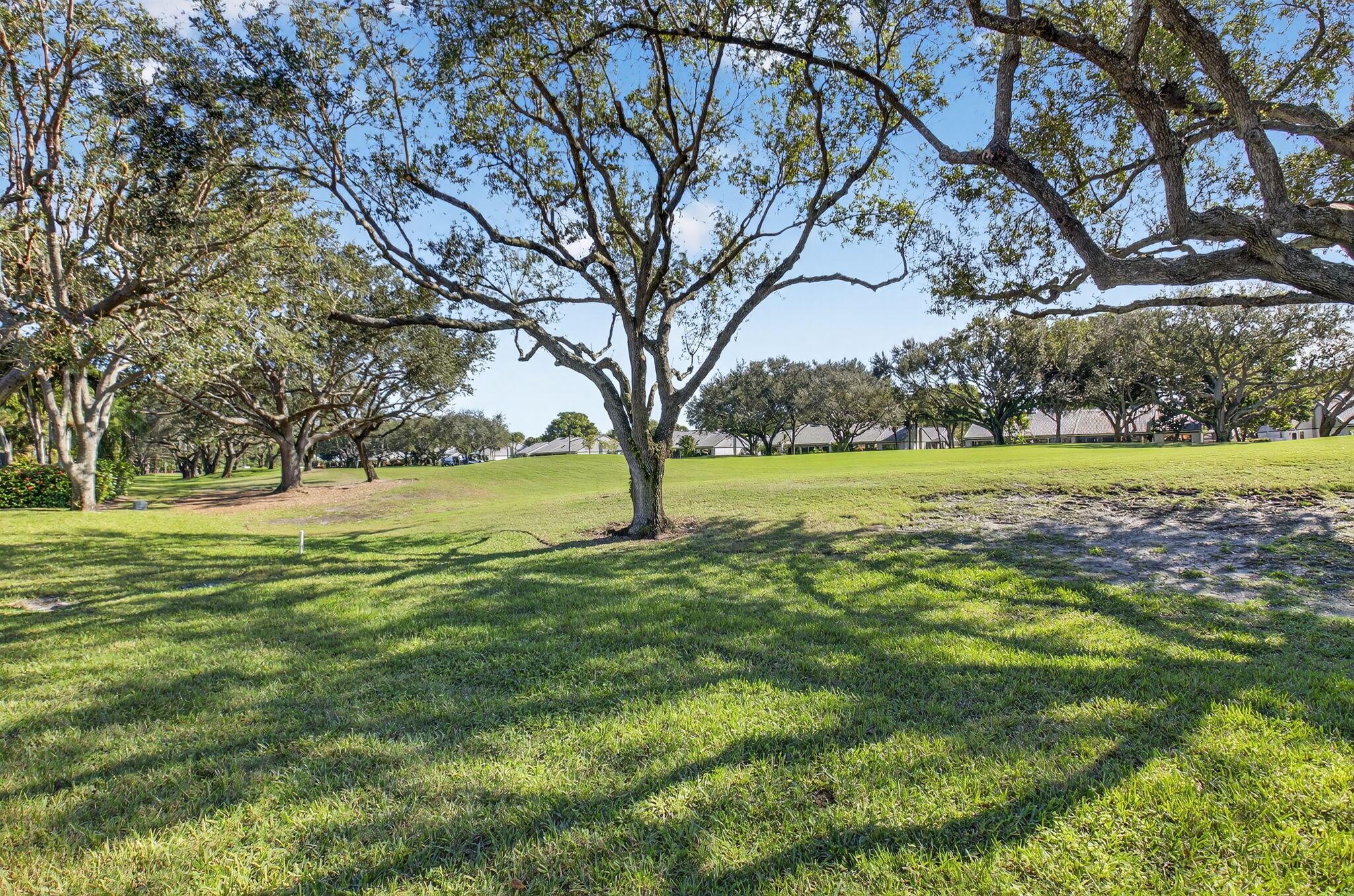 BRISTOL AT HUNTERS RUN CO - Residential