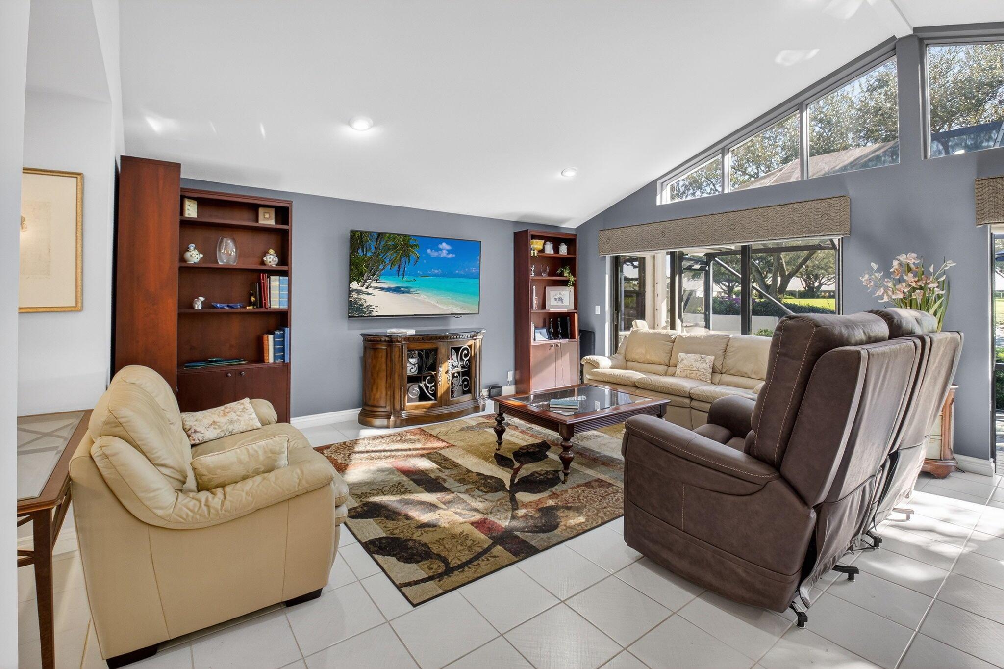 BRISTOL AT HUNTERS RUN CO - Residential