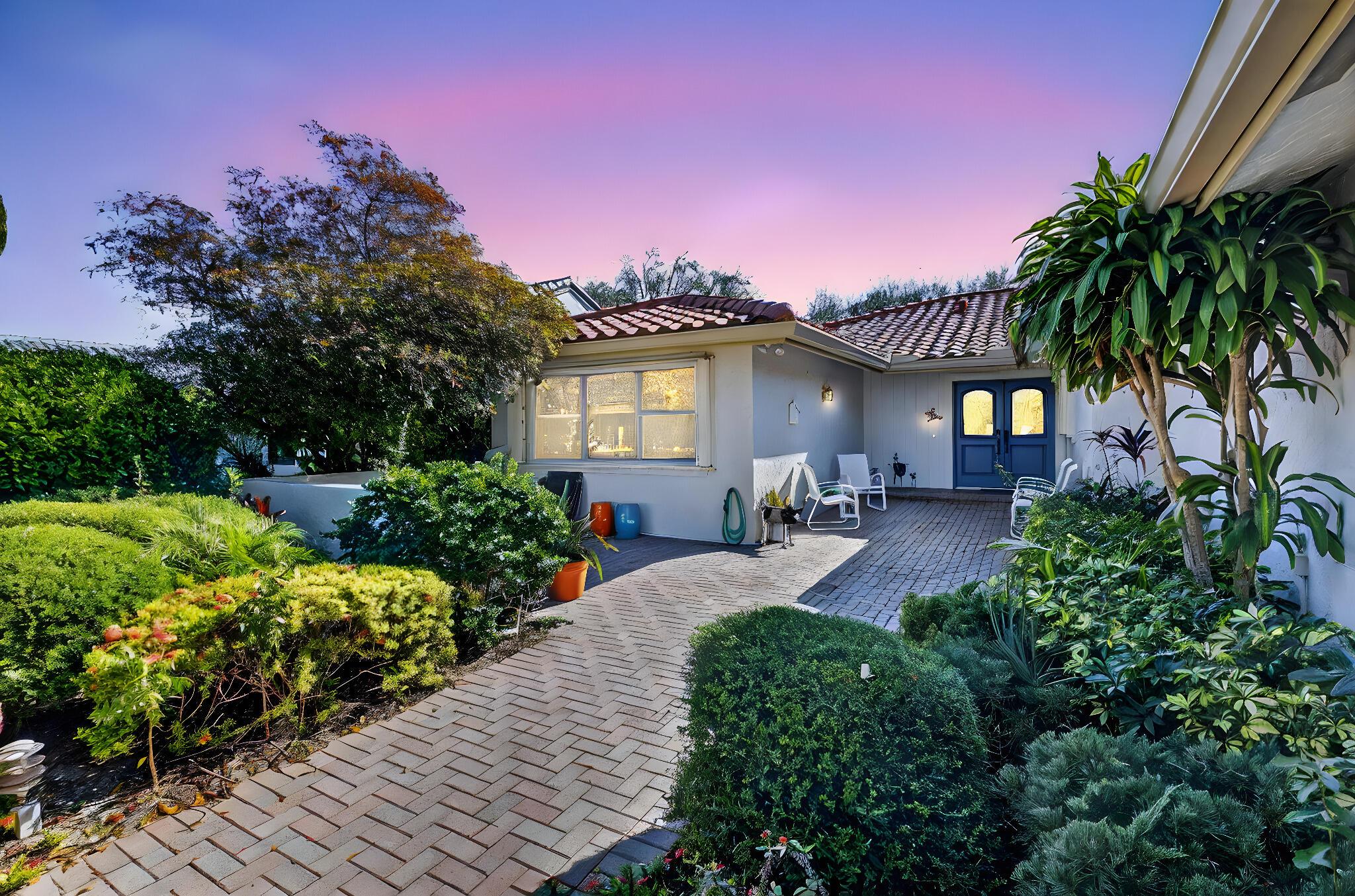 BRISTOL AT HUNTERS RUN CO - Residential