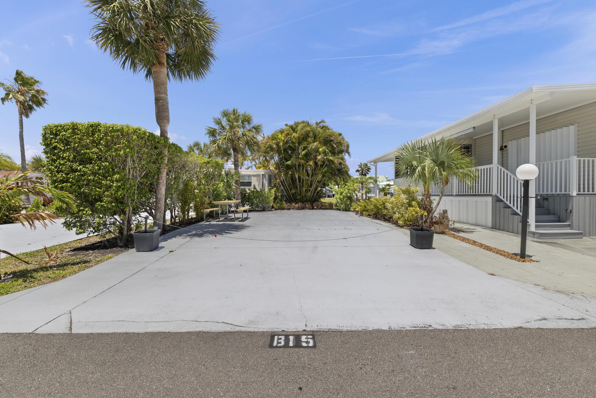 900 Juno Ocean Walk B15