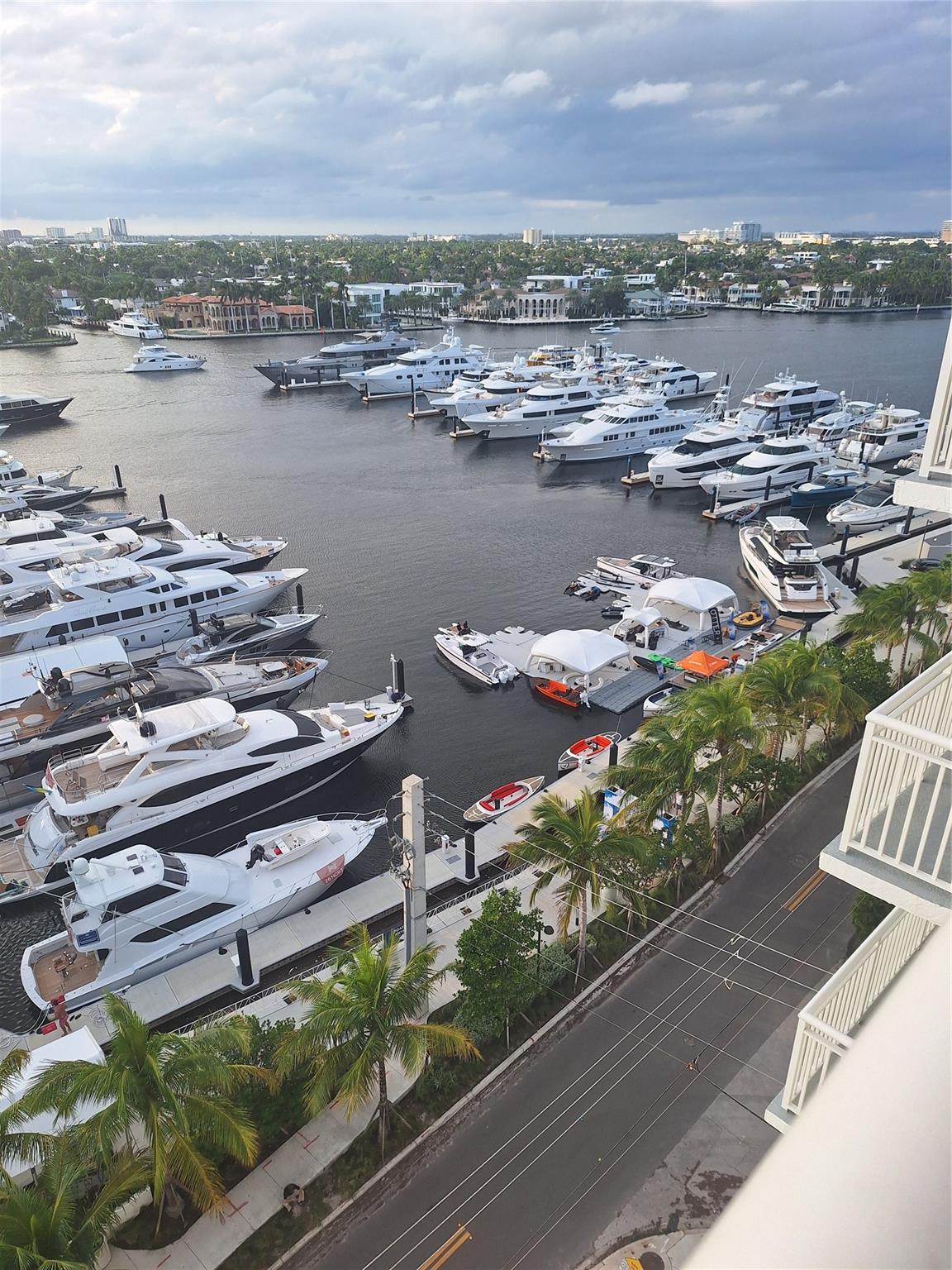 Leisure Beach Condominium - Residential