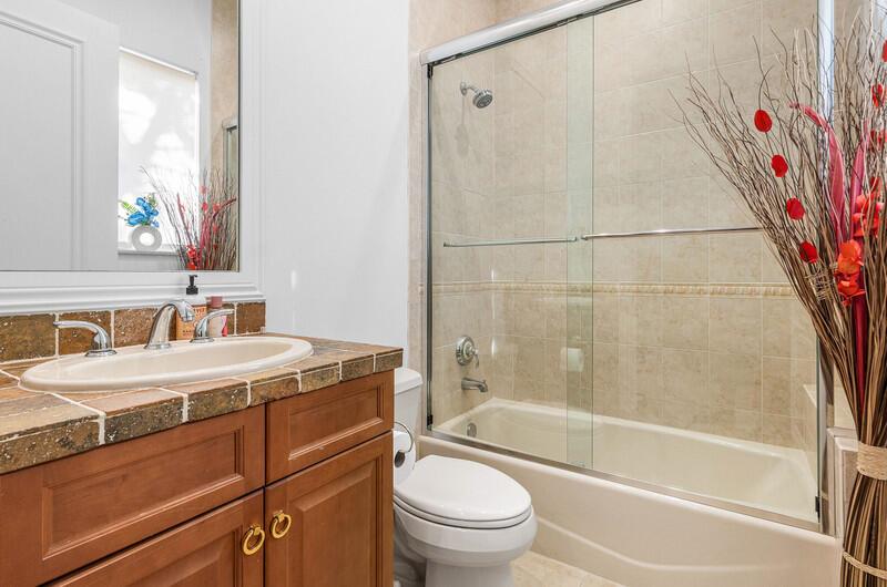 FOX HILL ESTATES OF BOCA - Residential