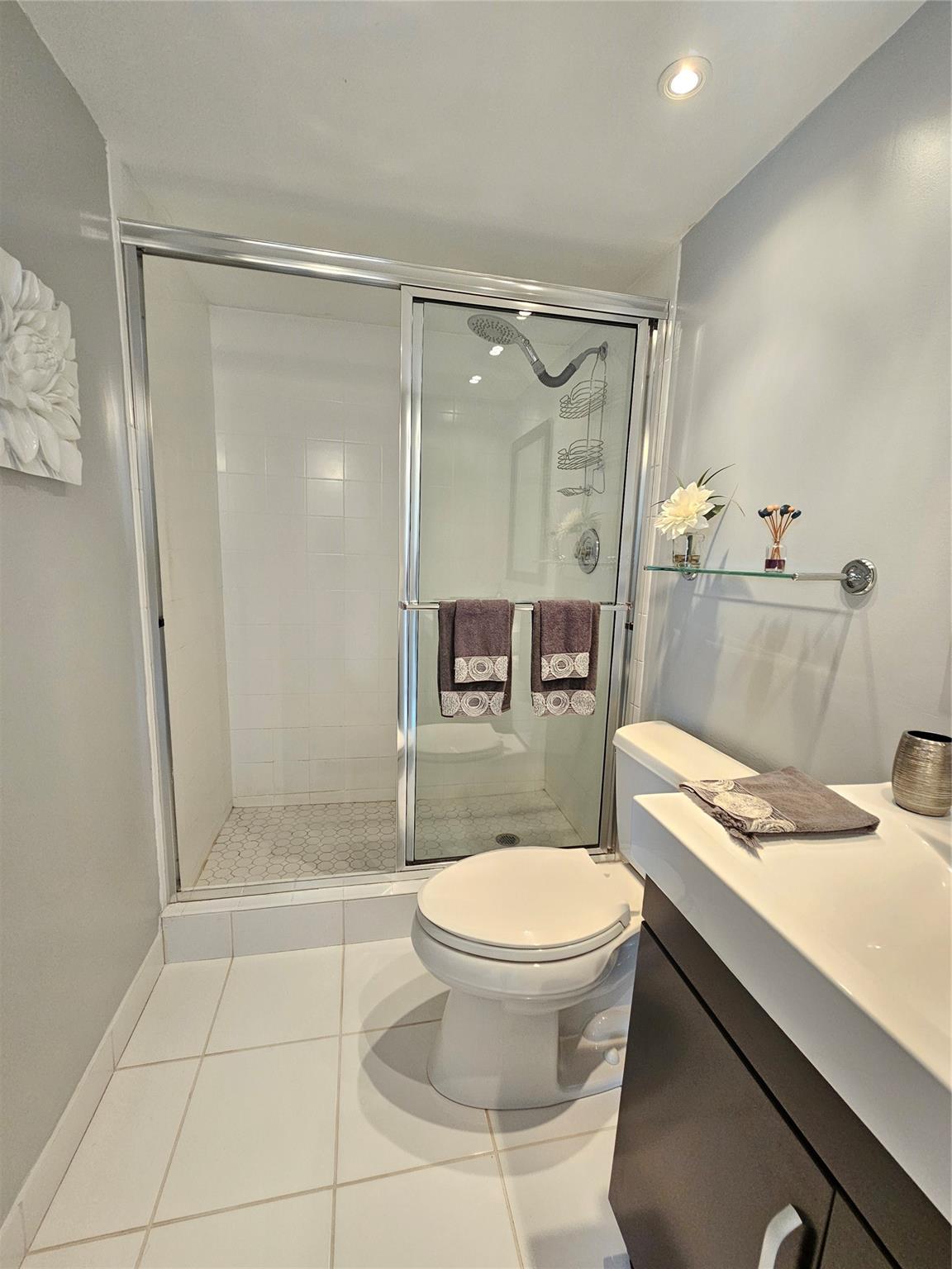 PALM-AIRE COUNTRY - Residential