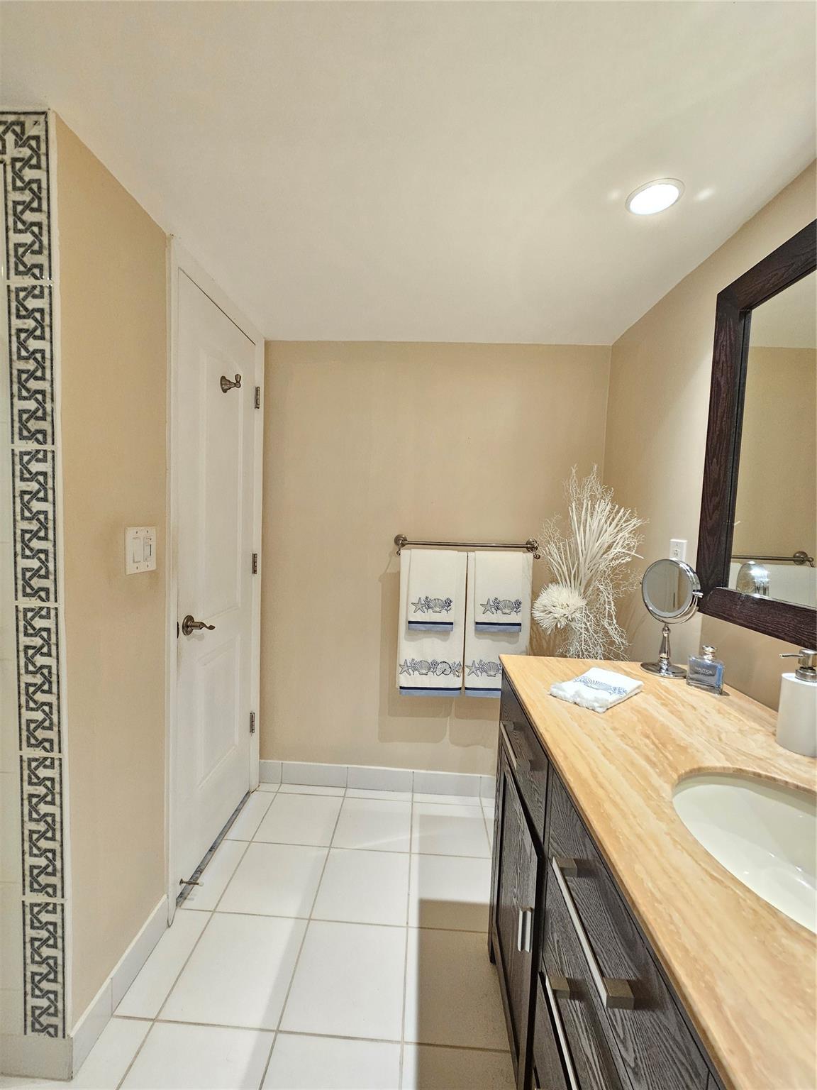 PALM-AIRE COUNTRY - Residential