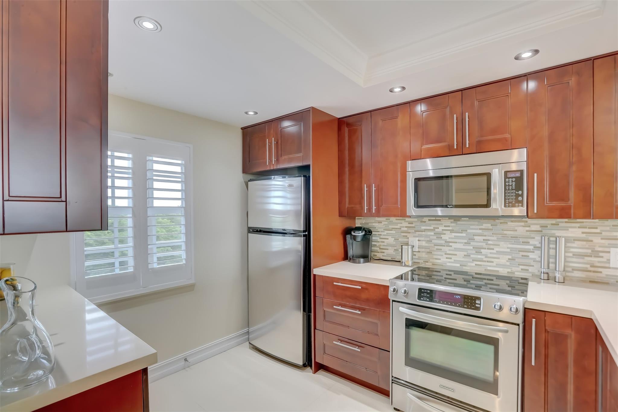 PALM-AIRE COUNTRY - Residential