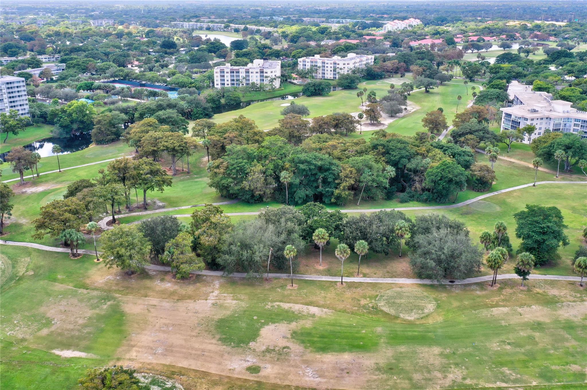 PALM-AIRE COUNTRY - Residential