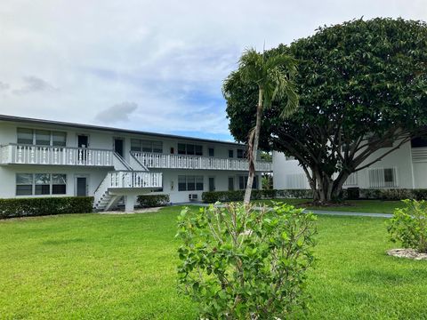 226 Camden J West Palm Beach FL 33417