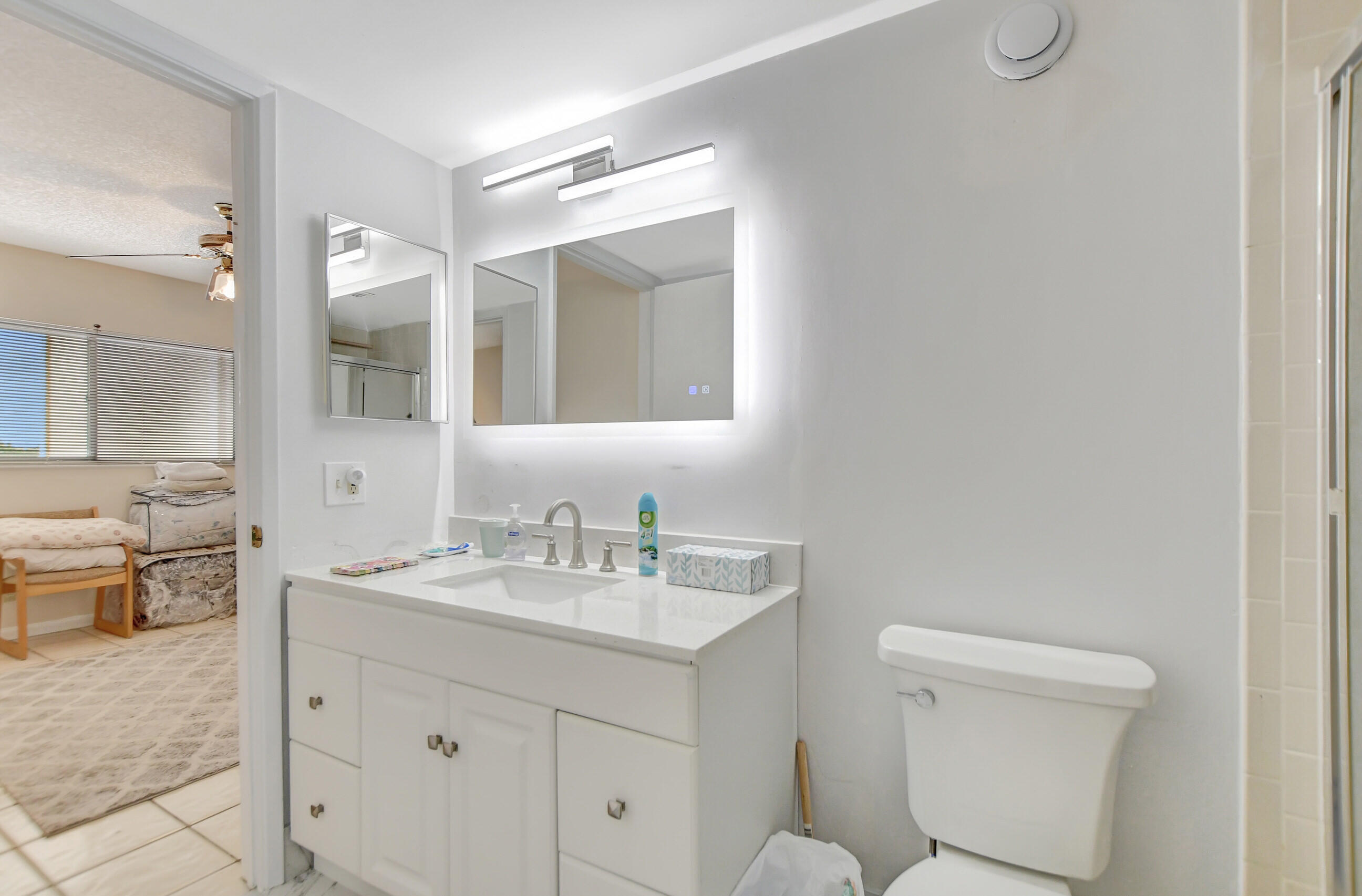 HUNTINGTON LAKES SEC FIVE CONDOS - Residential Lease
