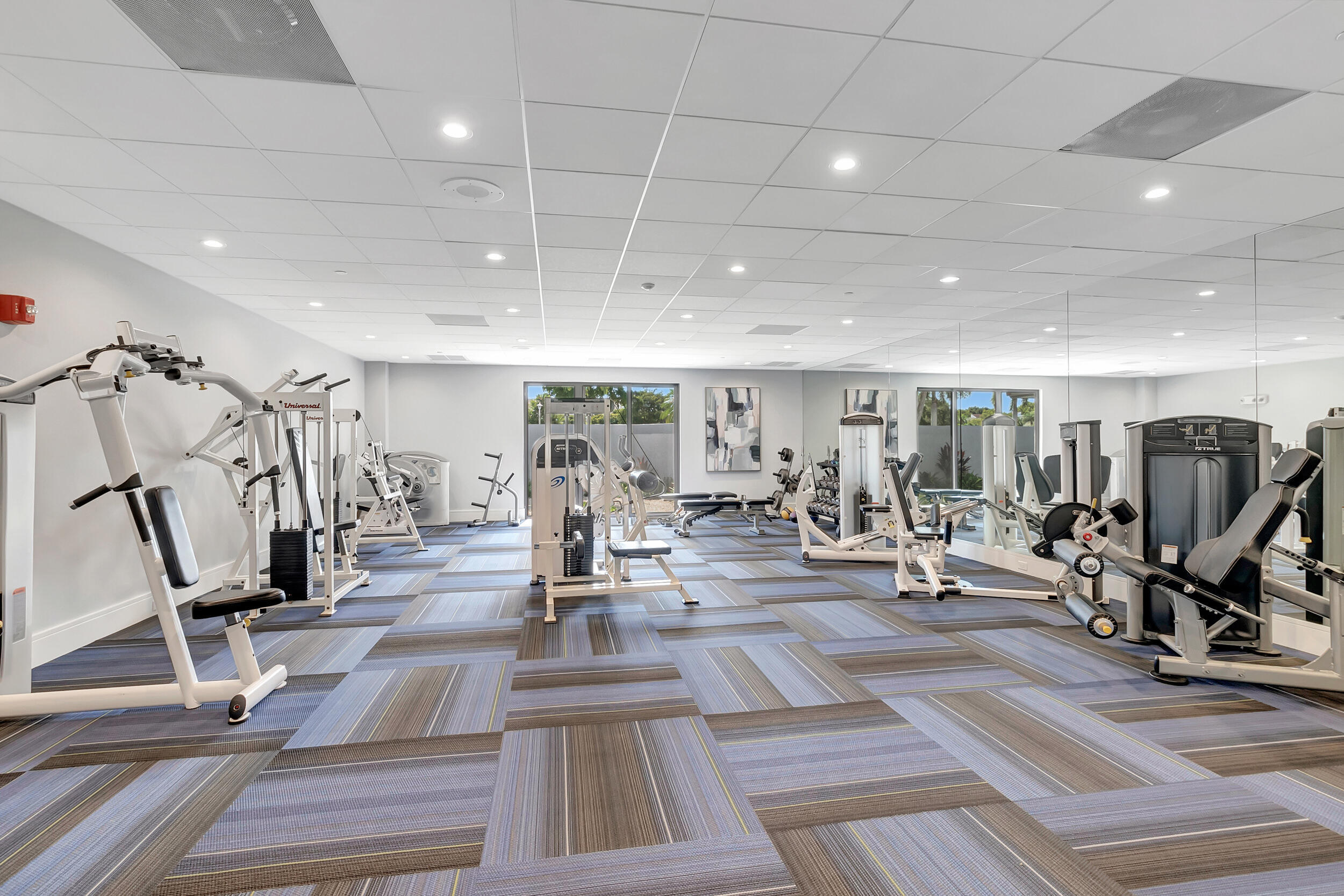 HUNTINGTON LAKES SEC FIVE CONDOS - Residential Lease