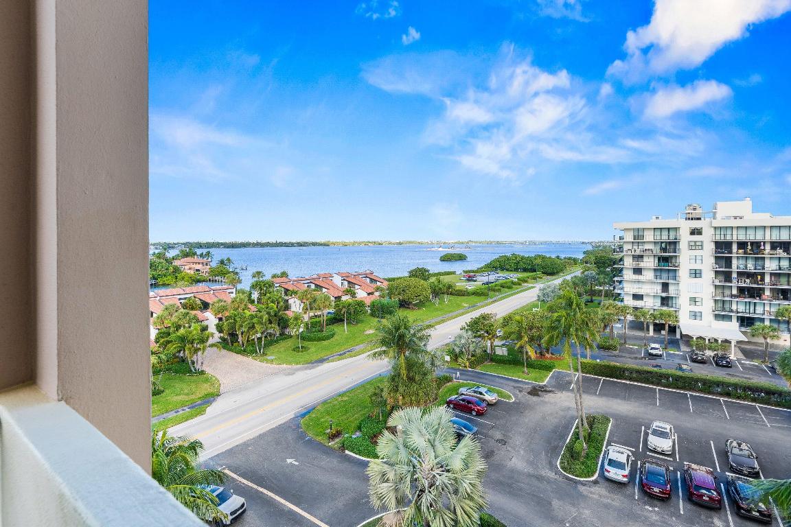 LA BONNE VIE CONDO - Residential