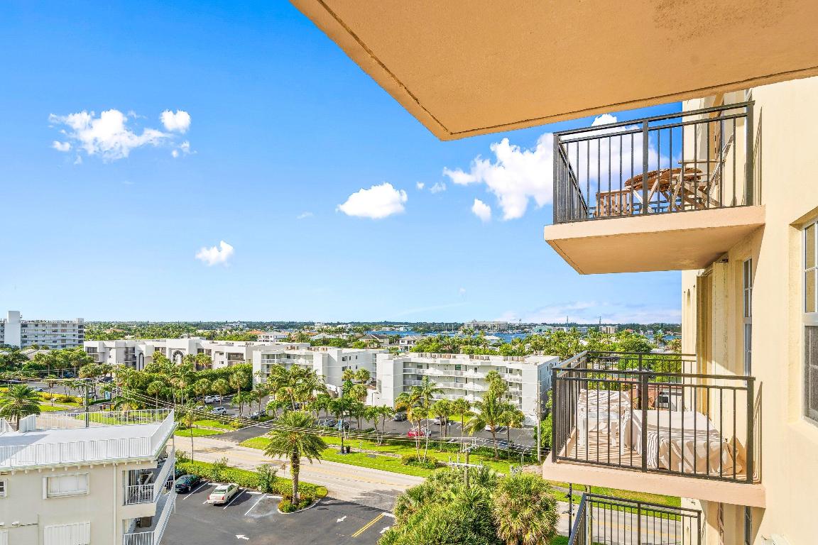 LA BONNE VIE CONDO - Residential