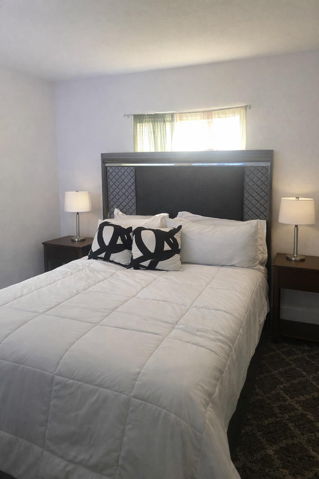 MANGONIA HILLS - Residential