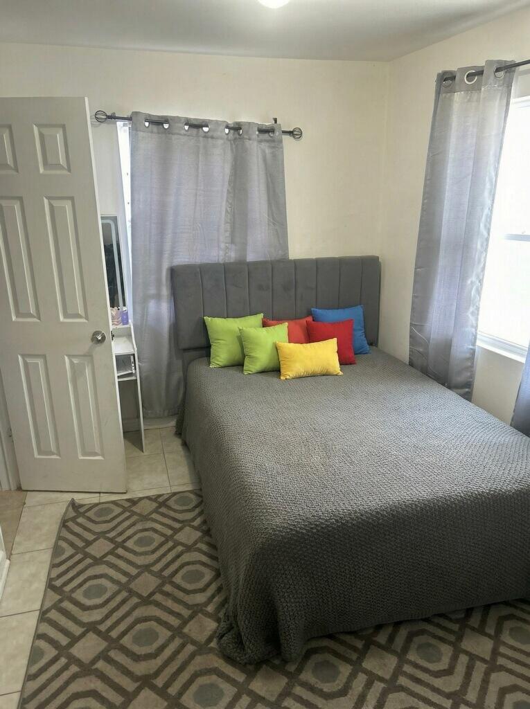 MANGONIA HILLS - Residential