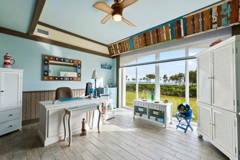 A home in Hutchinson Island