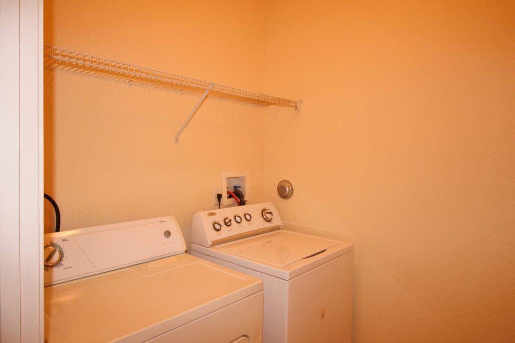 LAKEVIEW WEST - Residential Lease