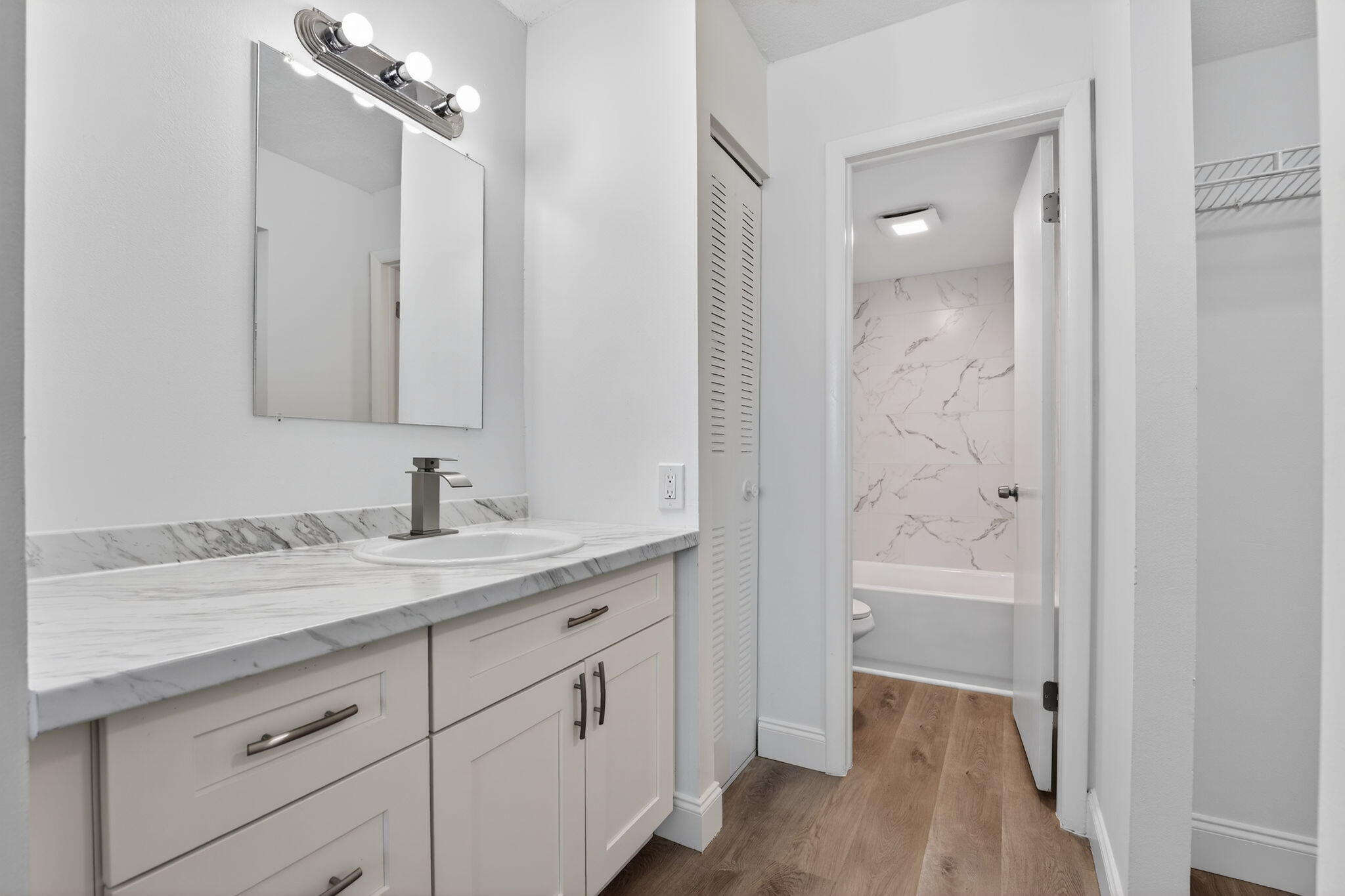 LIME BAY CONDOMINIUM 1 - Residential