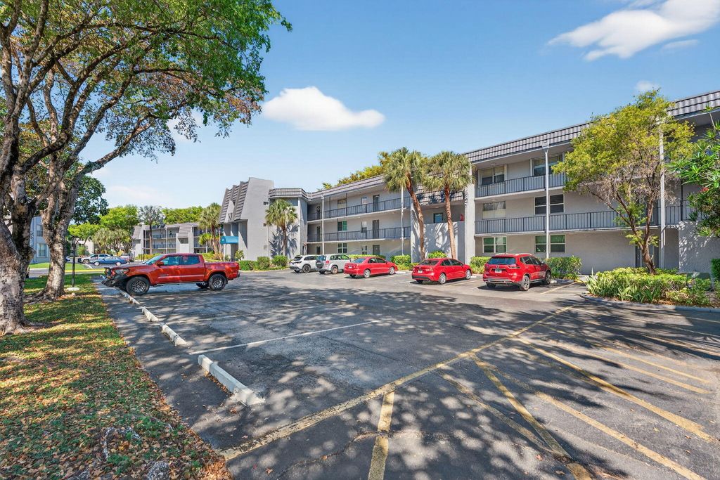 Photo of 9081 Lime Bay Boulevard, Tamarac, FL 33321 (MLS # B26007705)