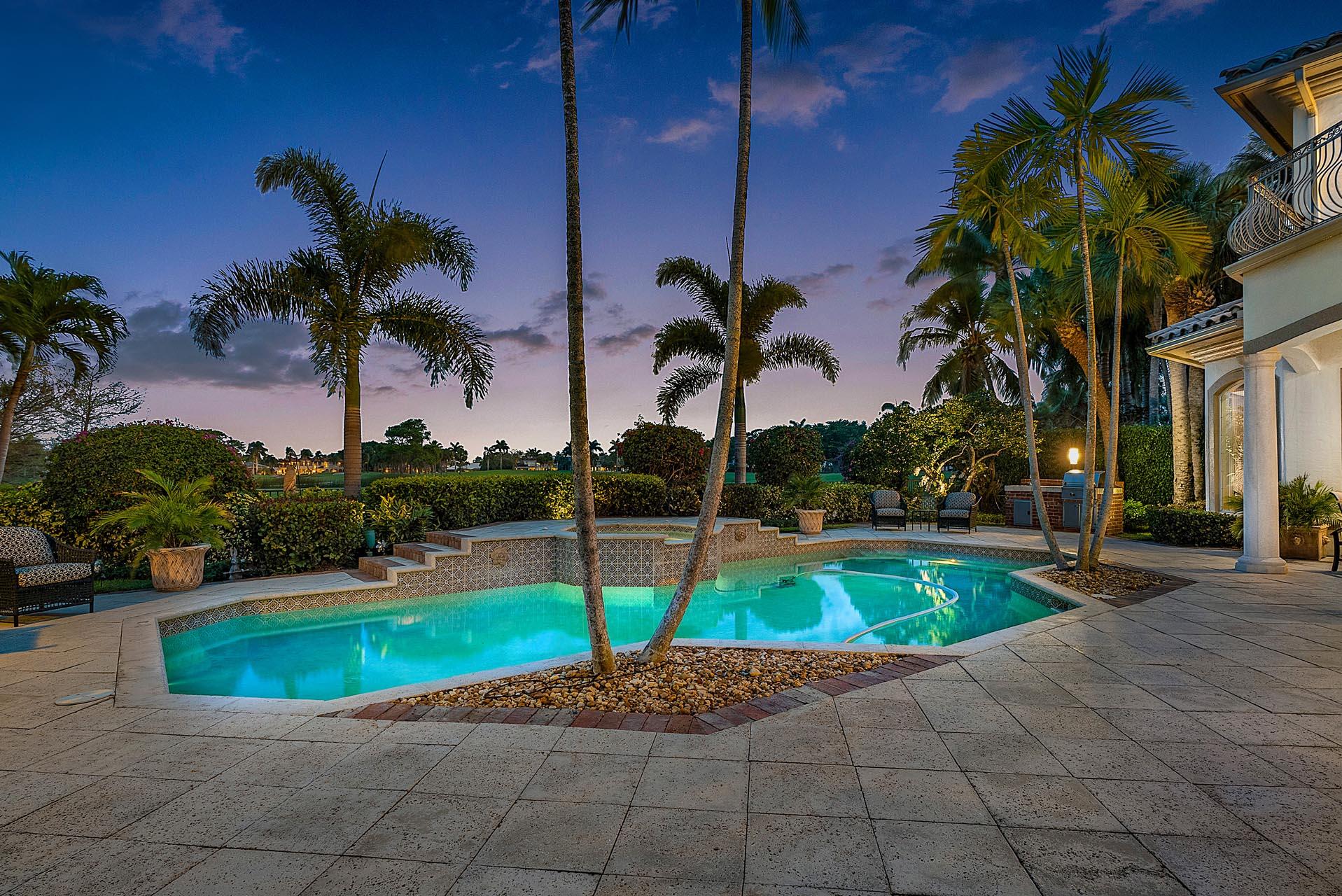 ROYAL PALM YACHT & COUNTR - Residential