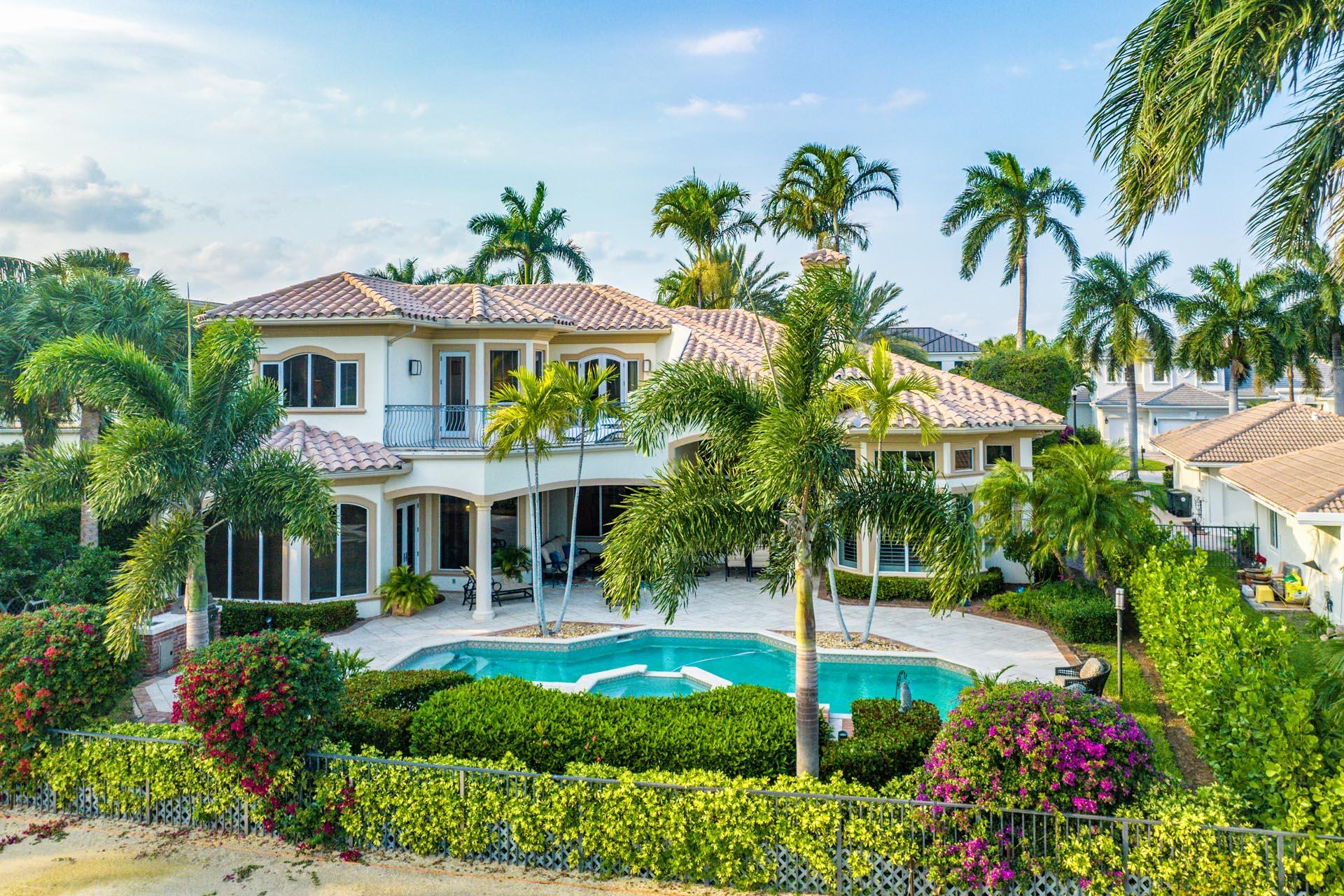 ROYAL PALM YACHT & COUNTR - Residential