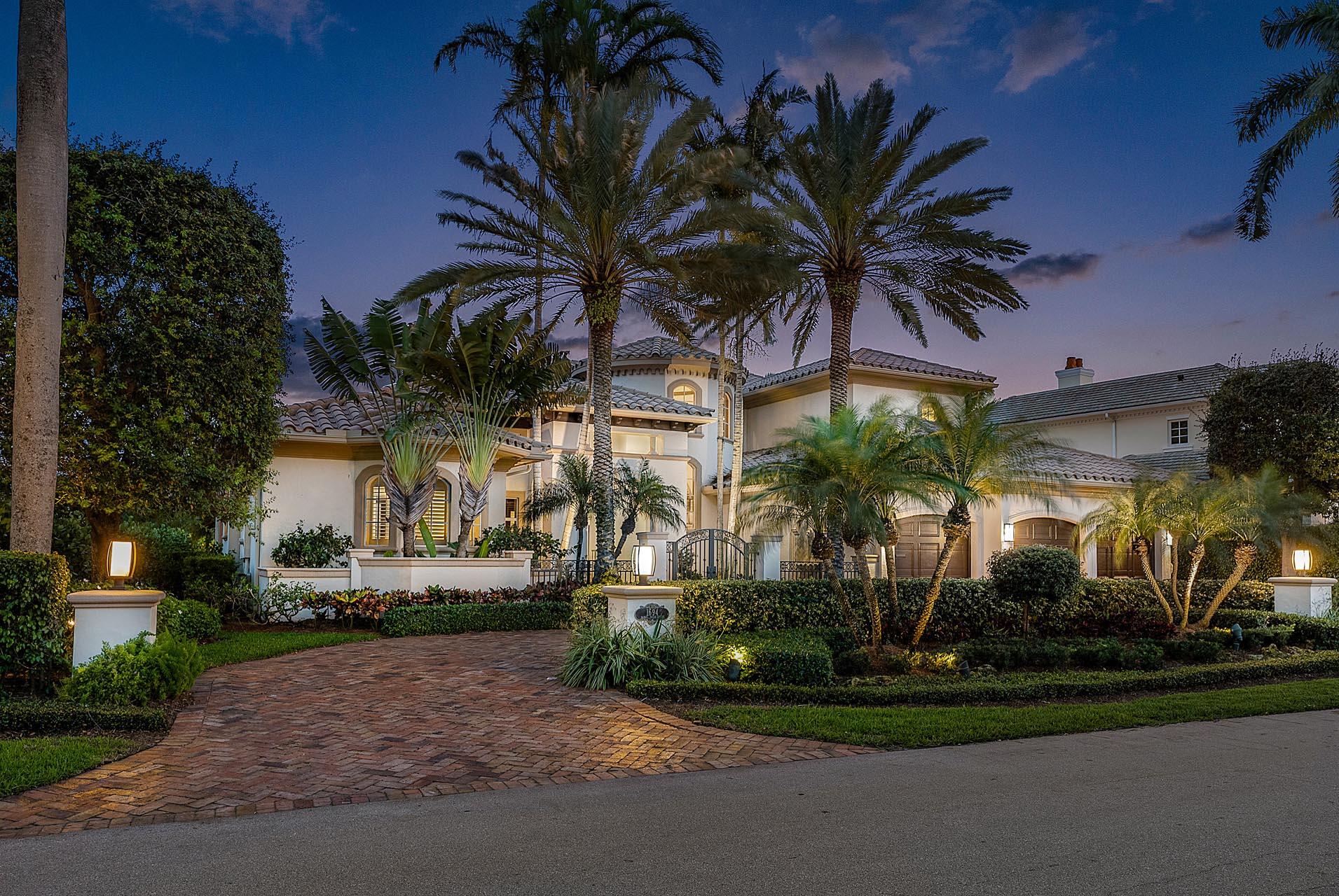 ROYAL PALM YACHT & COUNTR - Residential