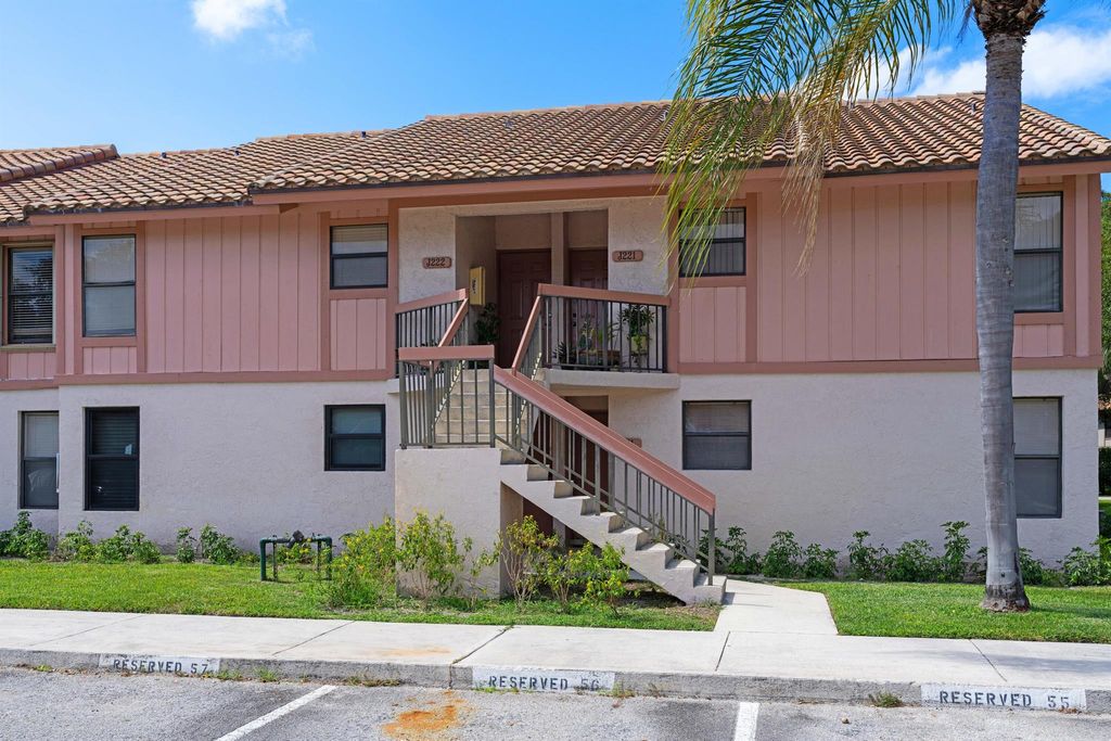 Photo of 3350 Jaywood Terrace #221, Boca Raton, FL 33431 (MLS # R10894281)