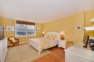 Twenty Two Ninety Five South Ocean Blvd Corp 2295 - Residential