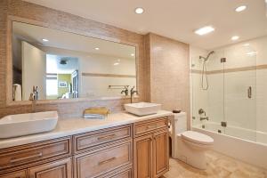 Twenty Two Ninety Five South Ocean Blvd Corp 2295 - Residential