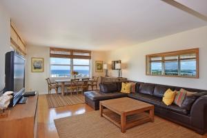 Twenty Two Ninety Five South Ocean Blvd Corp 2295 - Residential