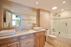 Twenty Two Ninety Five South Ocean Blvd Corp 2295 - Residential