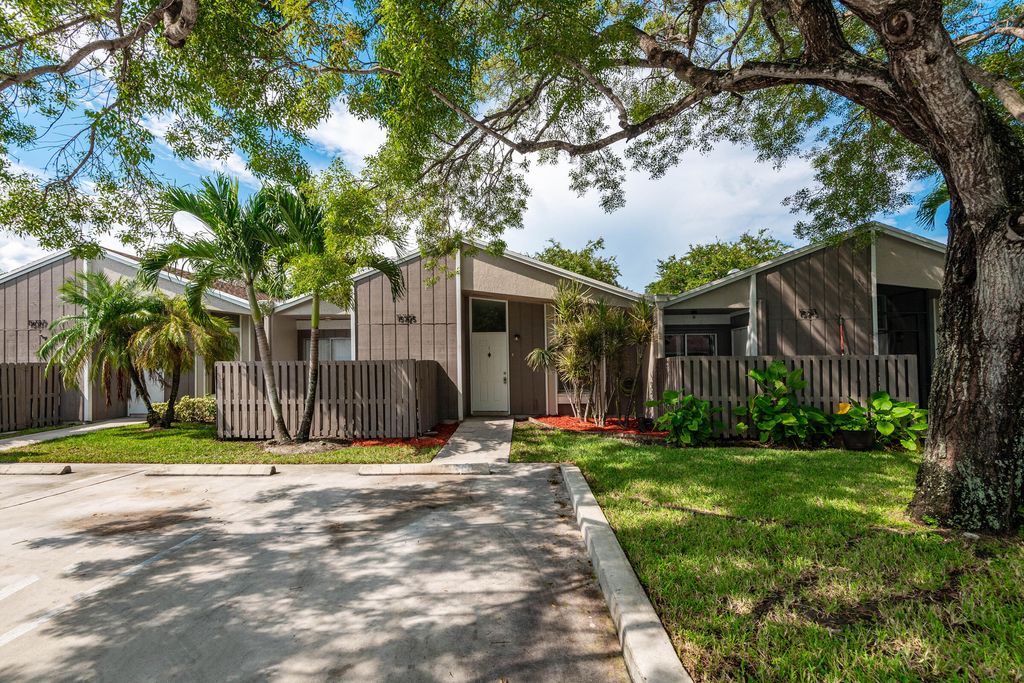 Photo of 15725 Woodgate Court #C, Sunrise, FL 33326 (MLS # B26003902)