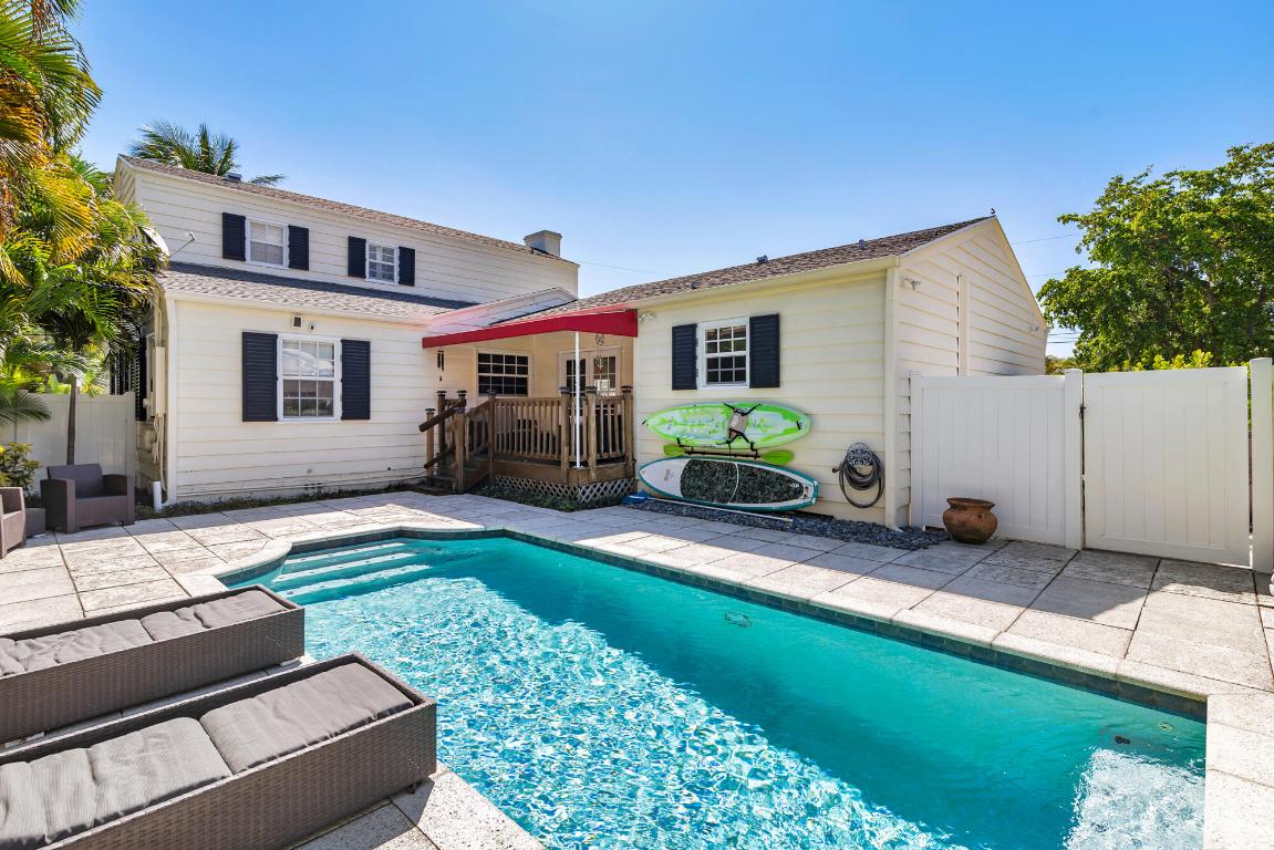 ESTATES OF SOUTH PALM BEACH - Residential