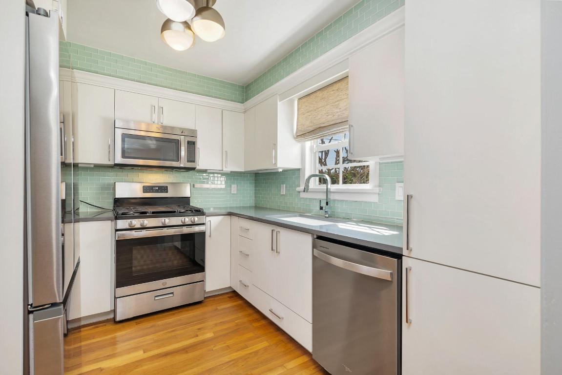 ESTATES OF SOUTH PALM BEACH - Residential