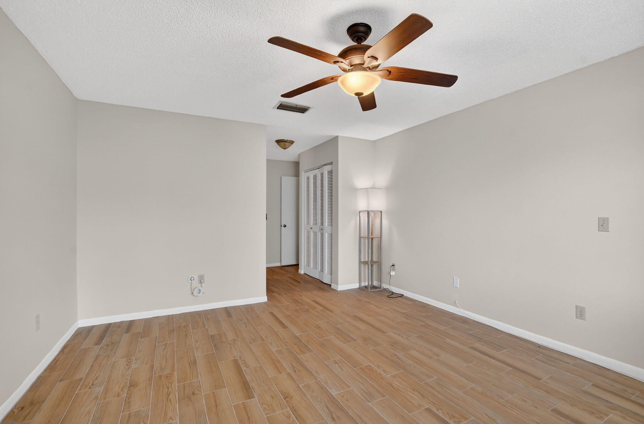 HORIZONS OF BOCA LAGO CONDO - Residential