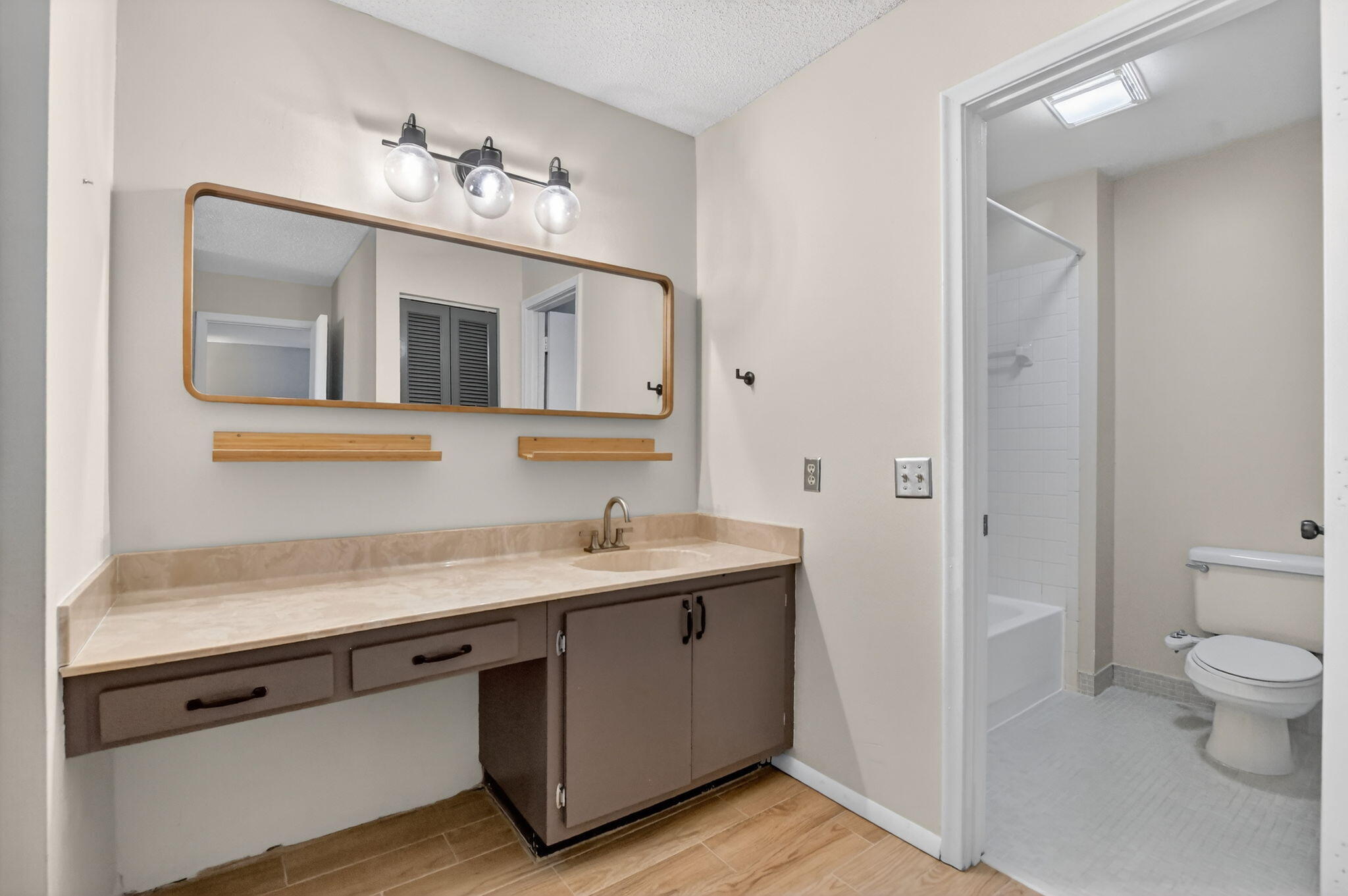 HORIZONS OF BOCA LAGO CONDO - Residential