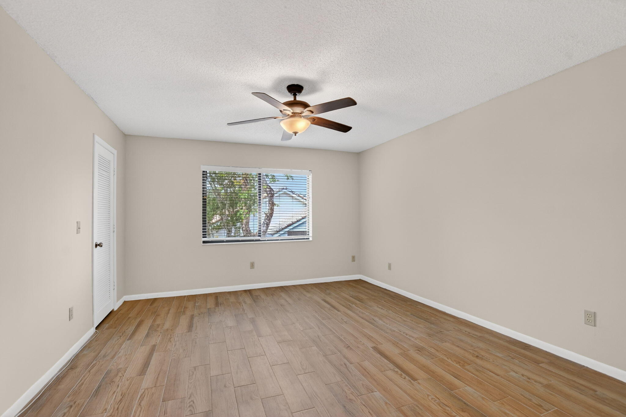 HORIZONS OF BOCA LAGO CONDO - Residential