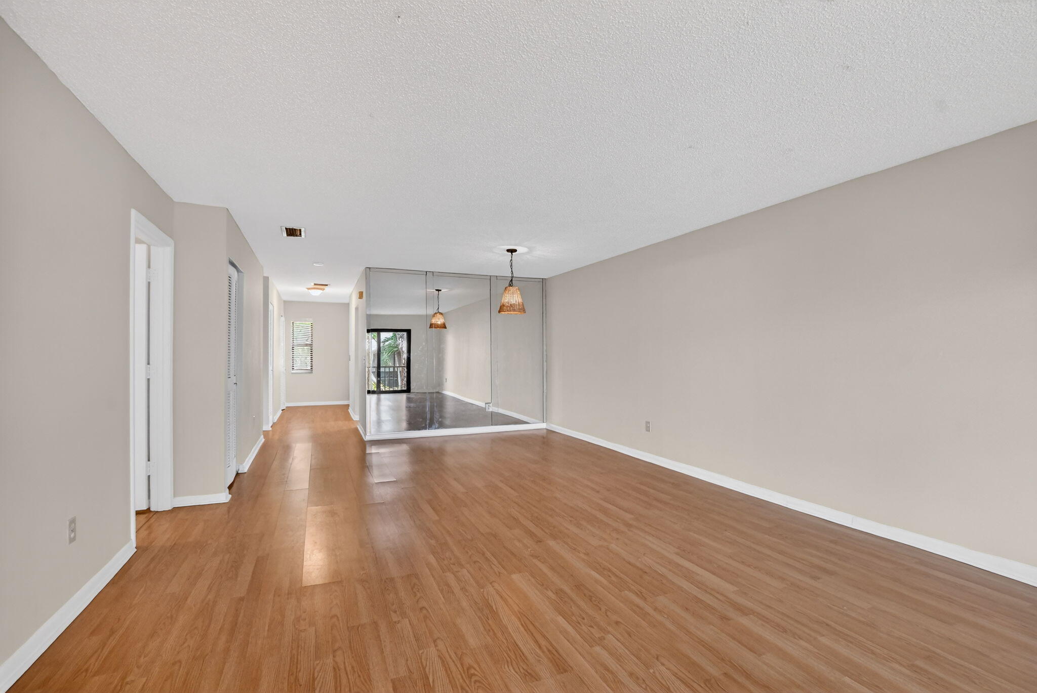 HORIZONS OF BOCA LAGO CONDO - Residential