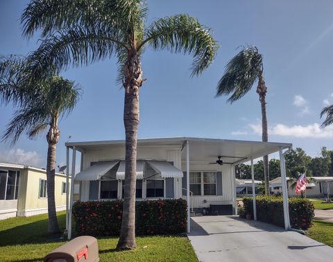 A home in Port St Lucie