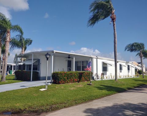 A home in Port St Lucie